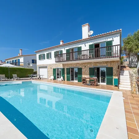 Stunning Spacious Family In The Algarve *