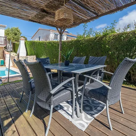 Villa Stunning Spacious Family In The Algarve