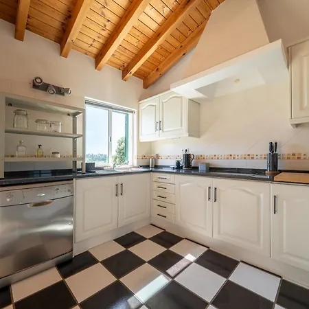 Stunning Spacious Family In The Algarve Villa