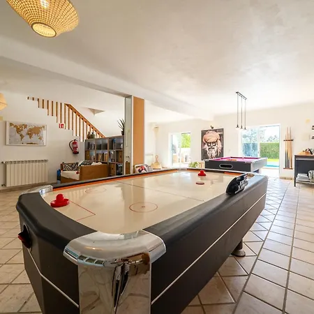 Stunning Spacious Family In The Algarve Villa