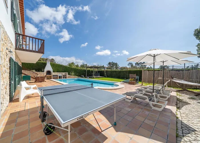 Stunning Spacious Family In The Algarve *